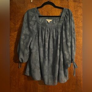 LC Lauren Conrad Floral Dusty Blue Blouse size M